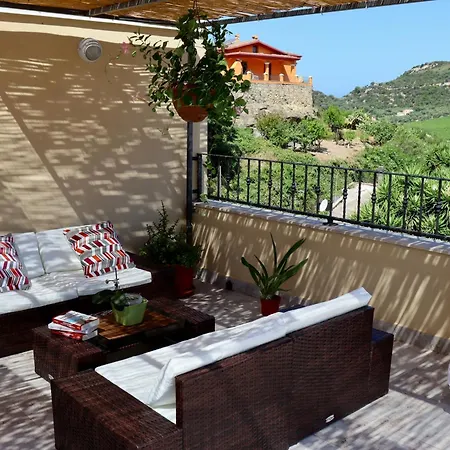 Il Giardino Degli Aranci فندق مبيت وإفطار Modolo (Oristano)